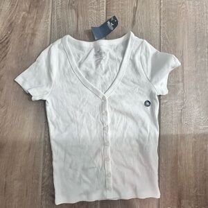 Hollister top